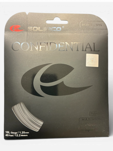 Verpackung eines Produkts mit dem Logo „Confidential“ in schimmerndem Schwarz.
