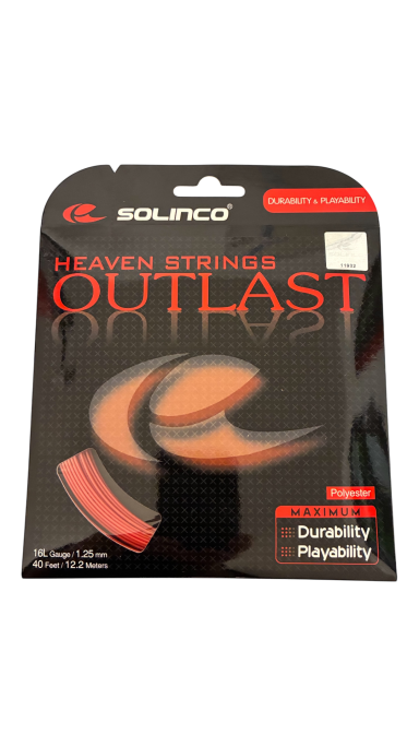 Schuheinlagenverpackung mit dem Text "Outlast" und Hinweisen zu Haltbarkeit und Bequemlichkeit.